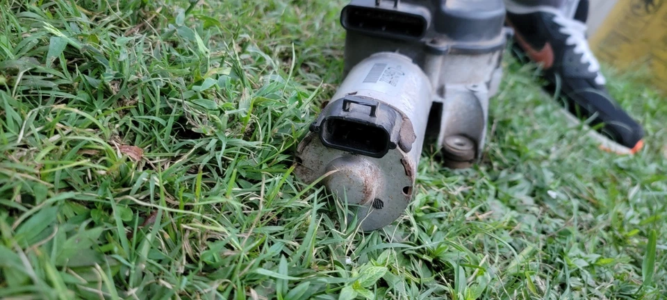 Motor limpiaparabrisas Cadillac Fleetwood Brougham 1994-1996 Foto 3 de 3