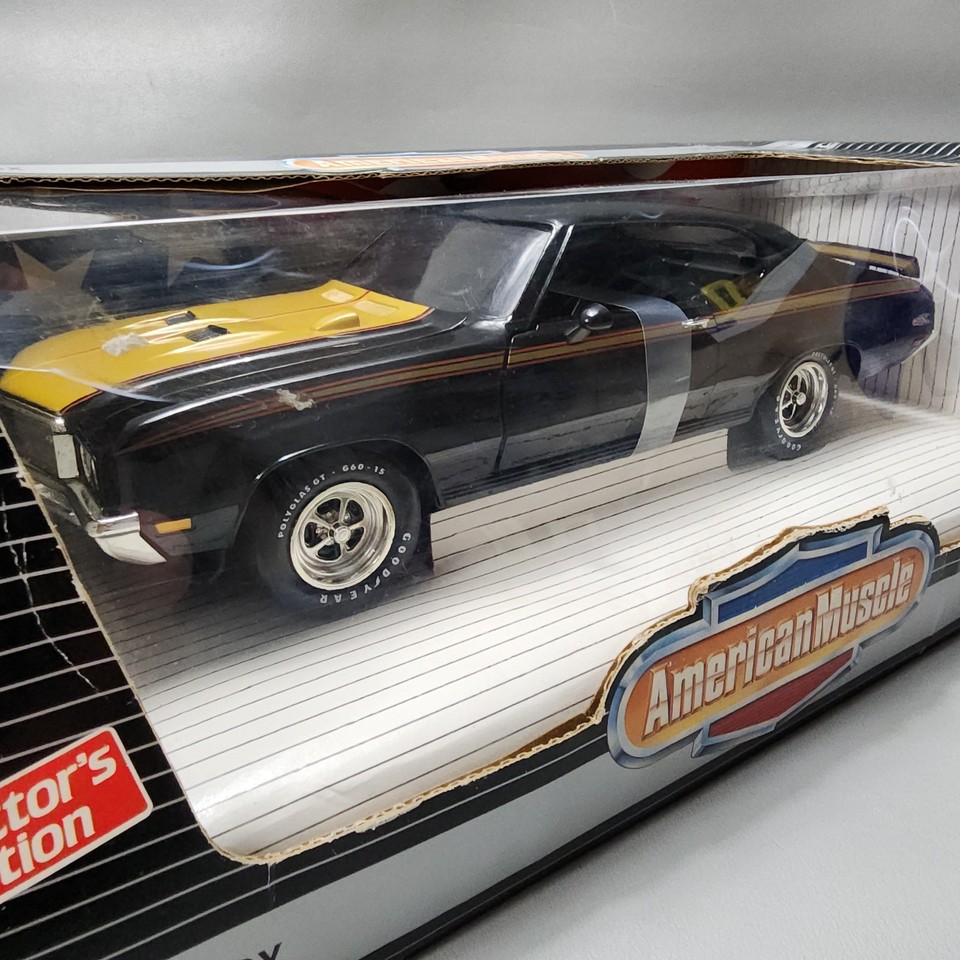 BUICK GSX 1971 noire o 1/18 AMERICAN MUSCLE ERTL 7604