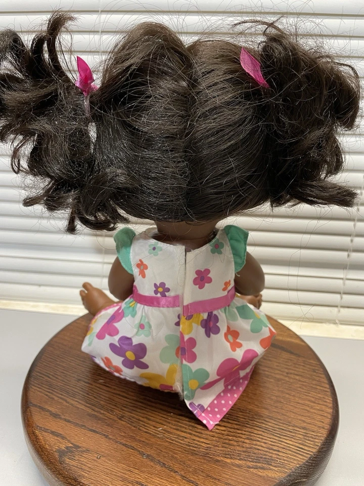 Baby Alive Real Surprises Inglés Español Hablante, Afroamericano Ojos Marrones Foto 4 de 4
