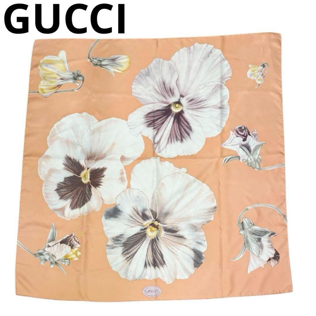 Gucci Pansy Floral Silk Scarf in Salmon Pink　86cm*87cm