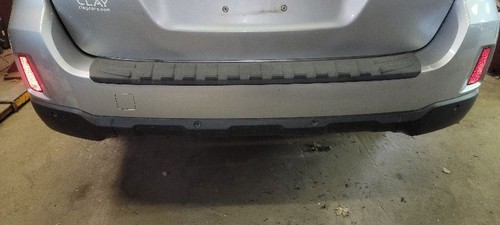 15-19 Subaru Legacy AC Condenser - Picture 10 of 12