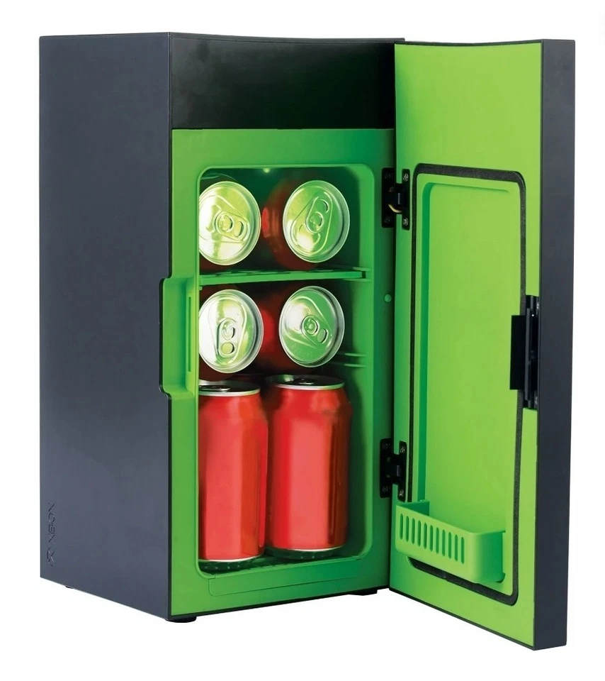Mini nevera XBOX Serie X réplica 8 latas (enfriador termoeléctrico) Foto 2 de 4