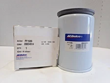 New Genuine OEM   ACDelco 89034914 Oil Filter, AcDelco PF1586 Oil Filter
