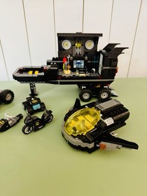 LEGO Batman Mobile Bat Base 76160 USED