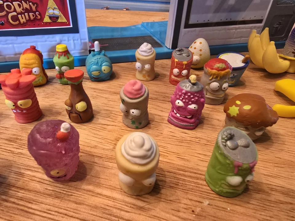 Большой Grossery Gang Лот Фигурок / Игрушек / Игрушек Yucky Mart Moose - Изображение 3 из 4