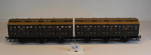 Märklin Spur H0 1/87 2 x Personenwagen 2. Kl. 3-achsig der DR KKK NEM #9624 | Zustand: Gebraucht