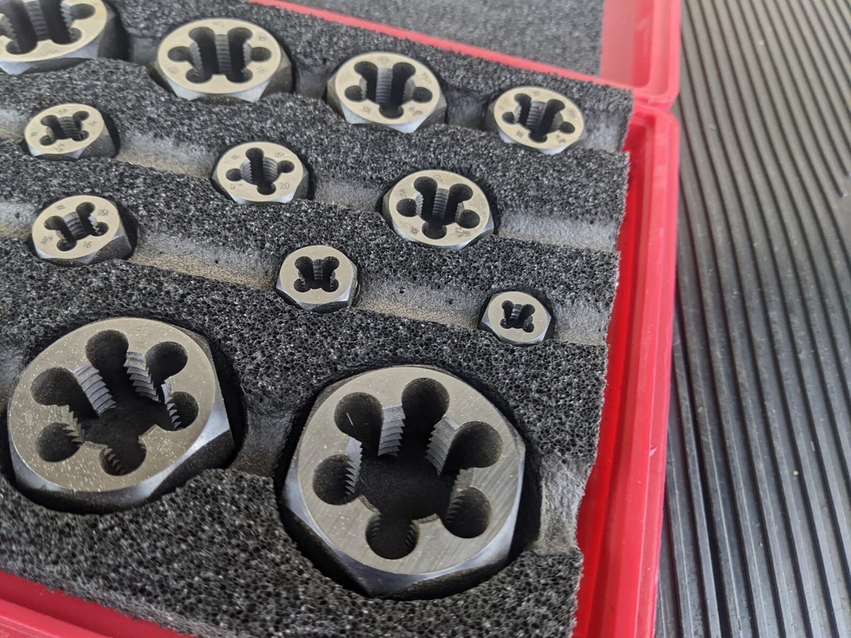 Alfa Tools 1-1/2-6 Rethreading Die – Hex Carbon Steel Thread Restorer For Dirty Or Damaged Threads