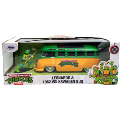 Jada TMNT Leonardo and 1962 Volkswagen Bus Teenage Mutant Ninja