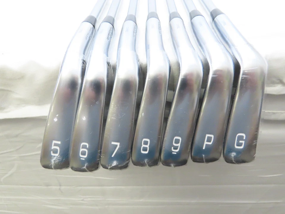 New Mizuno JPX 923 Tour Iron Set 5-GW Dynamic Gold 120 X100 Extra Stiff Steel - Image 3 of 4
