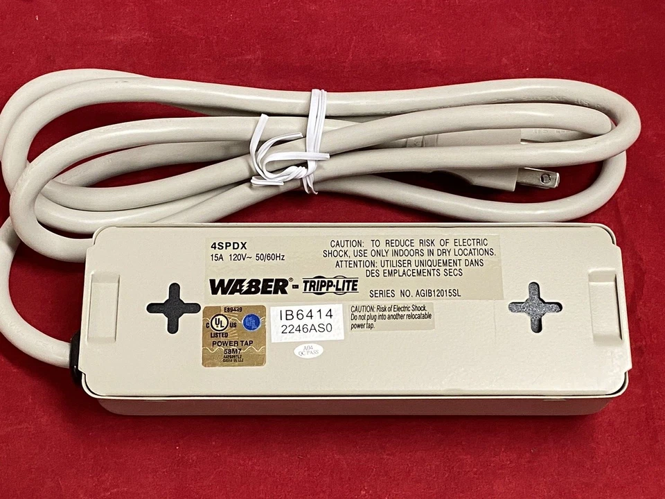 Tripp Lite Waber Industrial Power Strip 4-Outlet 6 ft. (1.83 m) Cord 5-15P Light - Image 3 of 4