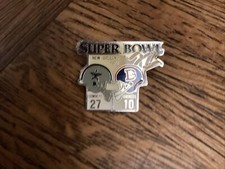 1978 Official NFL Super Bowl XII Collectors Pin Cowboys V. Broncos