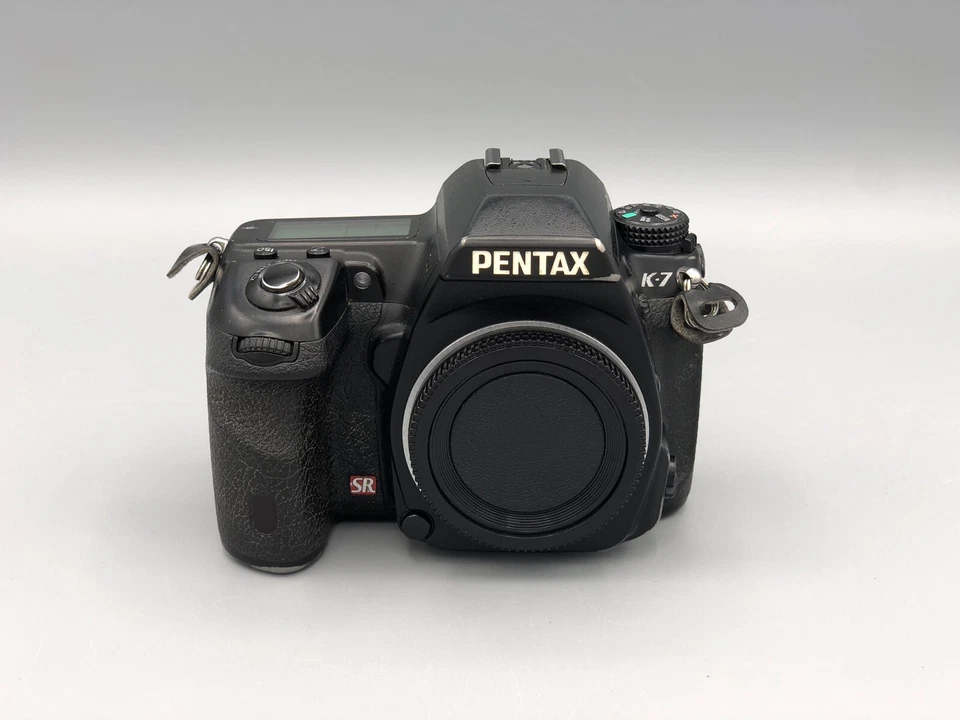 Pentax K7 Body, 14.6MP,  55936 Auslösungen, K-7,  #617-1, - GUT -