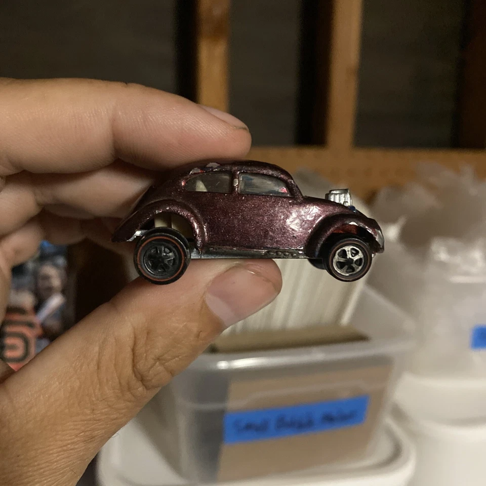 Hot Wheels Redline 1967 VW Bug • Maroon Repaint • No Sunroof • USA • Vintage - Image 3 of 4