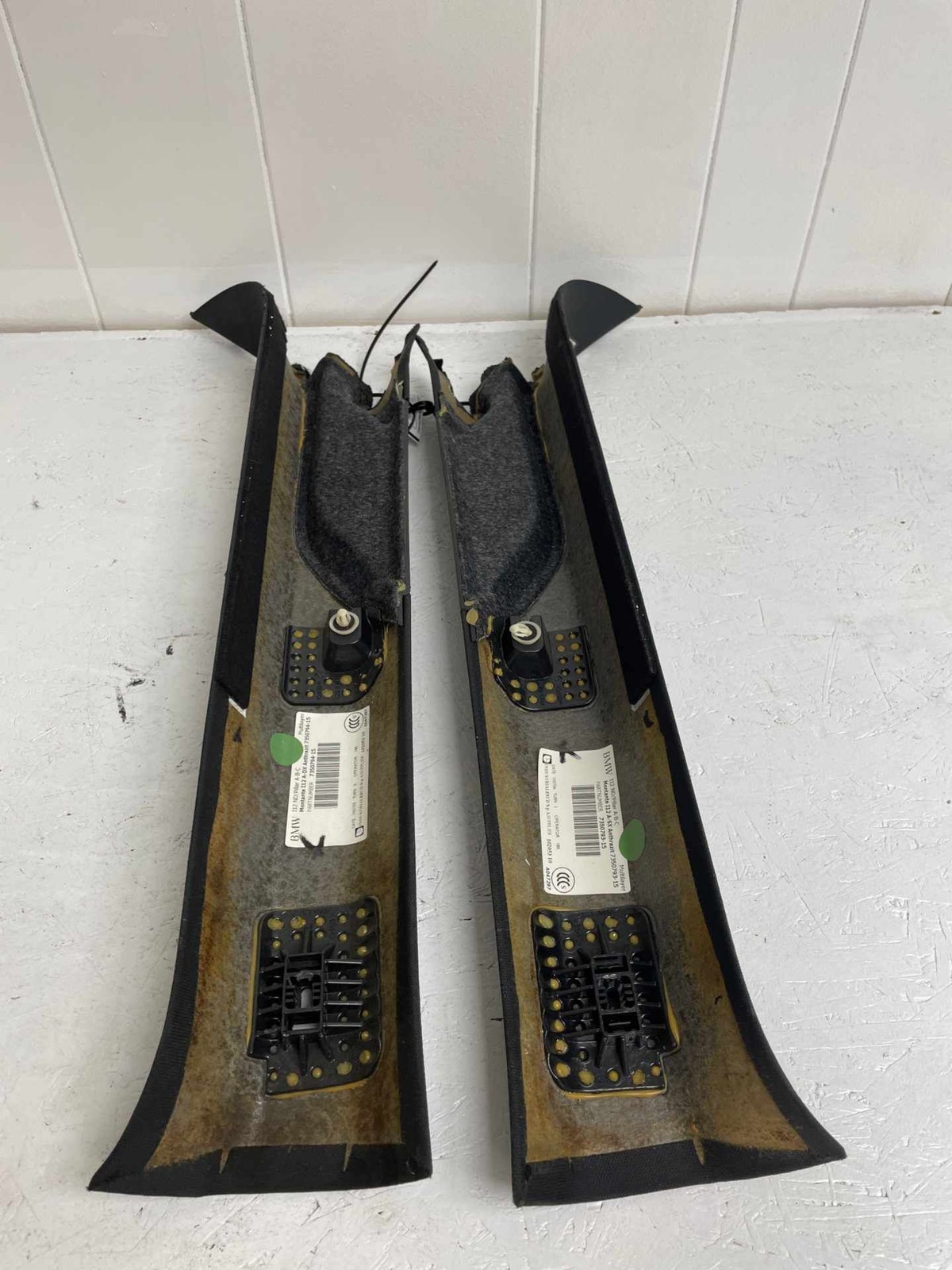 BMW i8 2014-2017 Front Right Windshield pillar covers Set Black
