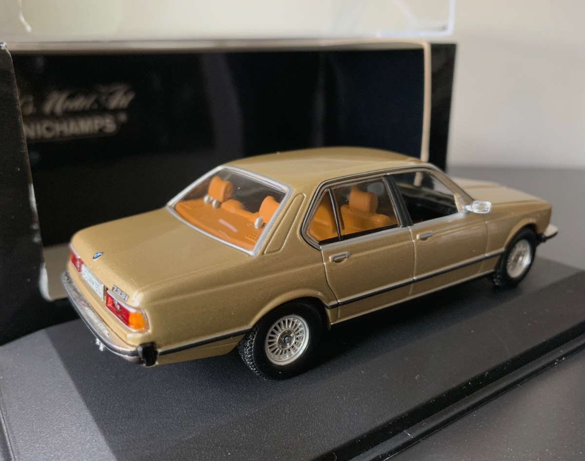 ミニカー BMW 733i 1977 Gold llic 1/43 Limited Edition~~ Minichamps Metallic Gold 1977 BMW 733i , 1