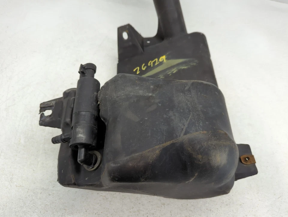 2003-2007 Cadillac Cts Windshield Washer Fluid Reservoir Bottle Oem KHOE9 - Image 3 of 4