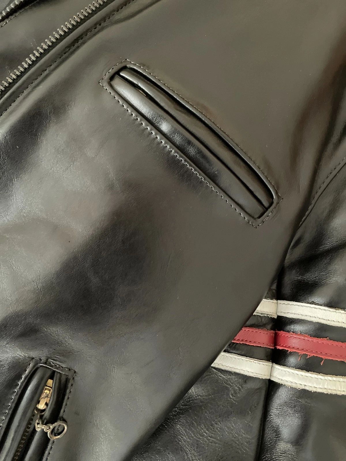 Vanson Leathers "House MD" Edition Motorcycle Jacket (Model BH Size 38) - product detail image 17