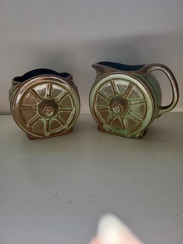 Vintage Frankoma Wagon Wheel Creamer And Sugar Prairie Green