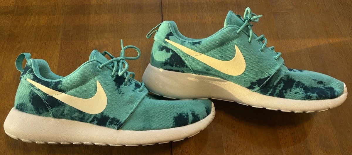 Nike Rosherun Print Dark Electric Blue for Sale  display picture 1