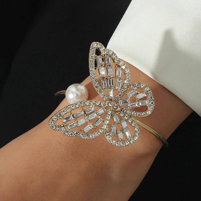 Fashion Rhinestone Big Butterfly Cuff Bracelet New Style