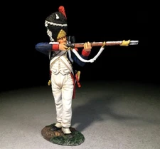 BRITAINS NAPOLEONIC FRENCH 36175 FRENCH OLD GUARD 2ND RANK STANDING FIRING