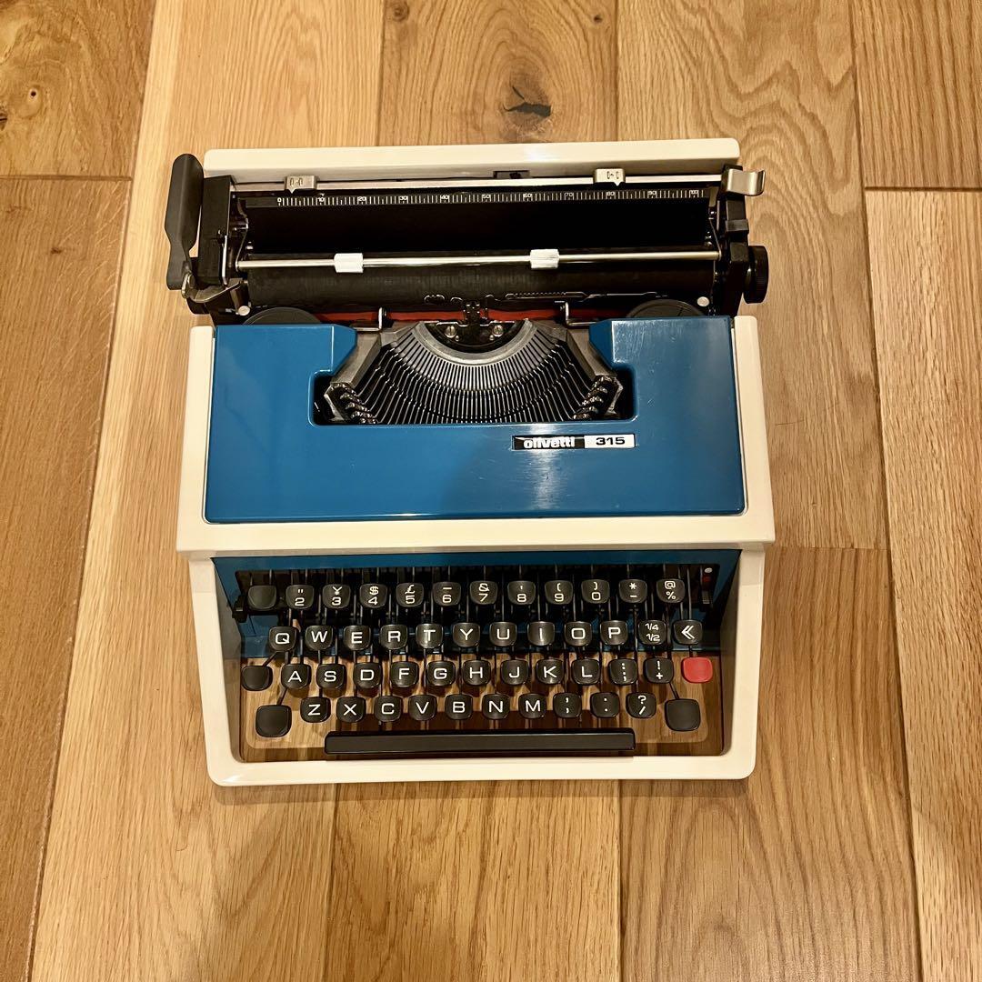 Olivetti 315 タイプライター ビンテージ Olivetti 315 タイプライター ビンテージ Olivetti 315 Blue