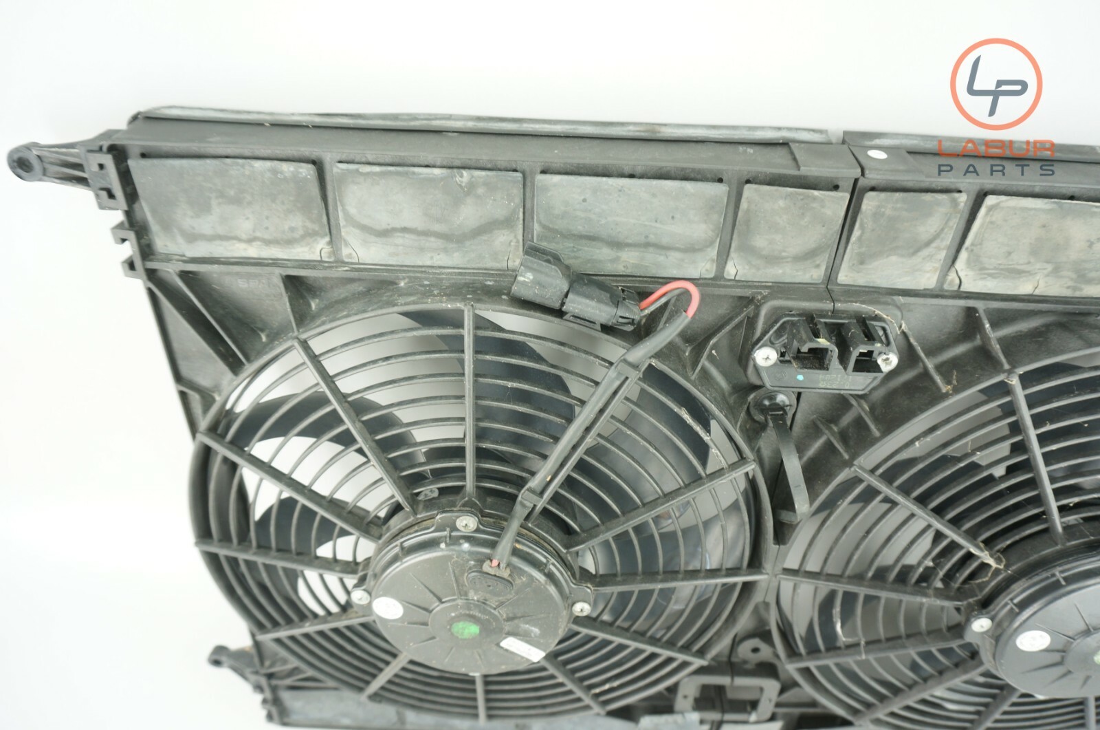 M139 05-07 Maserati Quattroporte Engine Radiator Cooling Fan Motor Z1293