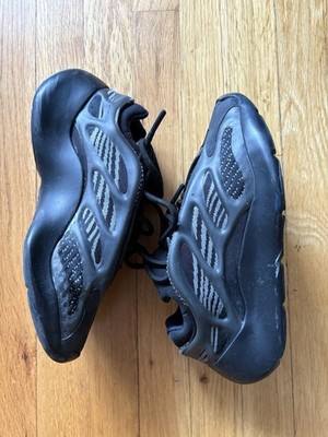 Adidas Yeezy 700 V3 Alvah Size 7.5 USED 