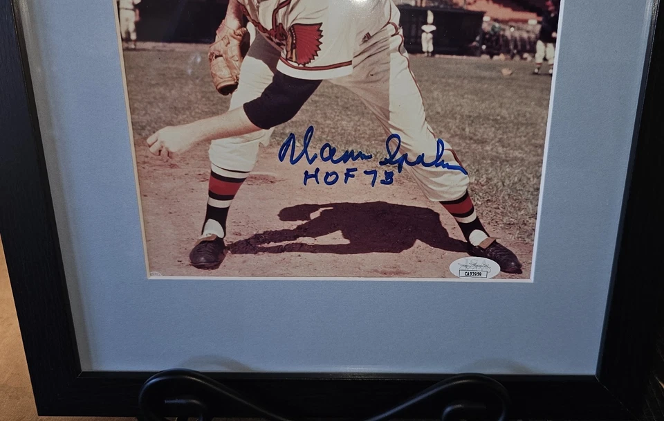 Warren Spahn HOF Milwaukee Braves Signed Framed 8x10 photo JSA COA - Image 2 of 2