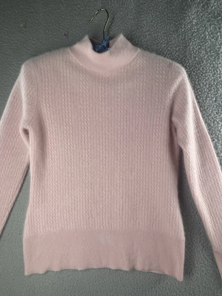 Suéter pequeño para mujer Investments tejido con cable fino suave cachemir falso cuello alto Foto 4 de 4