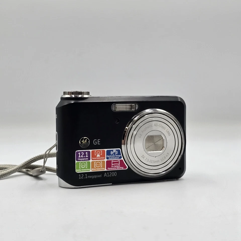 Vintage GE A1200 12.1 Megapixel Digital Camera Tested And Working Good Condition - Image 2 of 4