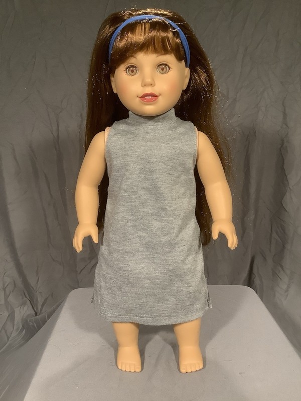Beautiful 18” Laura Ashley vinyl/cloth doll by Geoffrey, brown hair/hazel eyes