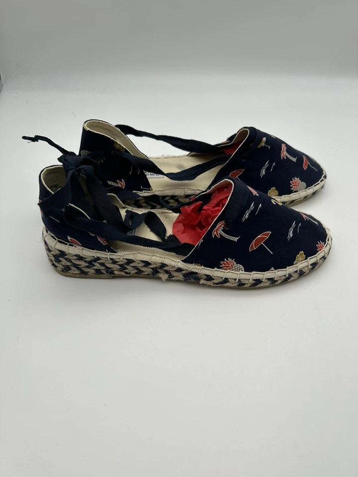 Laura Marana Not Rated Espadrilles, Blue Beach Scene, Straps Size 8.5* - Image 2 of 4