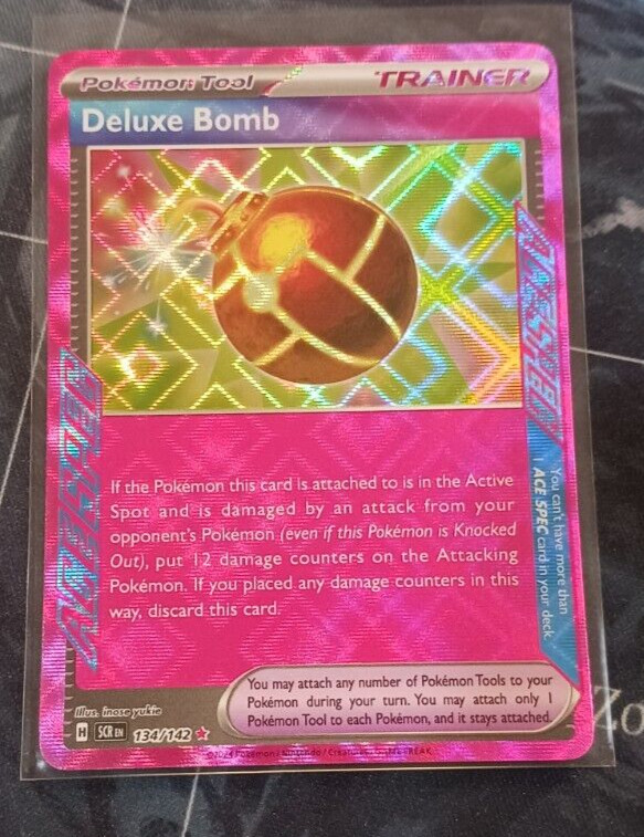 Deluxe Bomb 134/142 Sv07: Stellar Crown Holo Near Mint Pokemon TCG