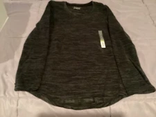 TEK GEAR long sleeve polyester shirt Small Black