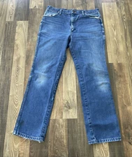 Wrangler Blue Jeans actual fit W36 L31  (936PWD) Bootcut Cowboy High Rise