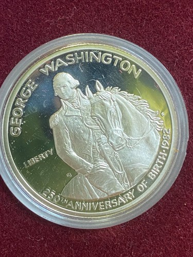 1982S SILVER PROOF HALF DOLLAR. THE 250th YEAR OF THE BIRTH OF GEORGE WASHINGTON - Picture 2 of 6