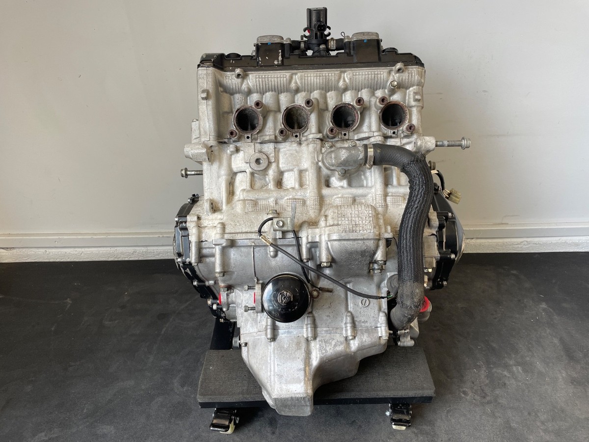 2011 Gsxr 1000 Engine