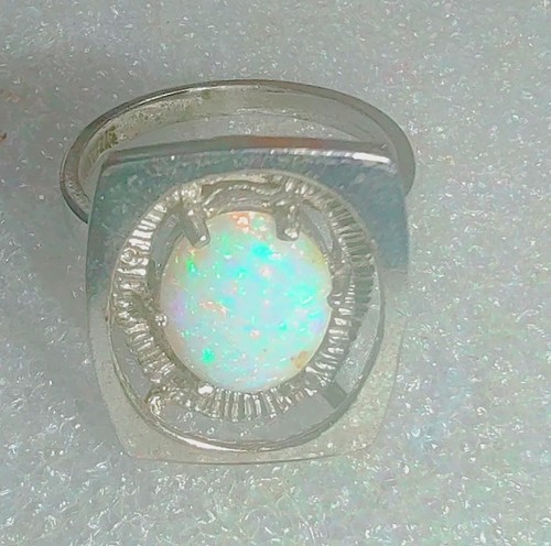 Opal Ring / 925 Sterling Silver Ring / Rhodium vermeil / Size 6 1/2 ((W28)) - Picture 2 of 5