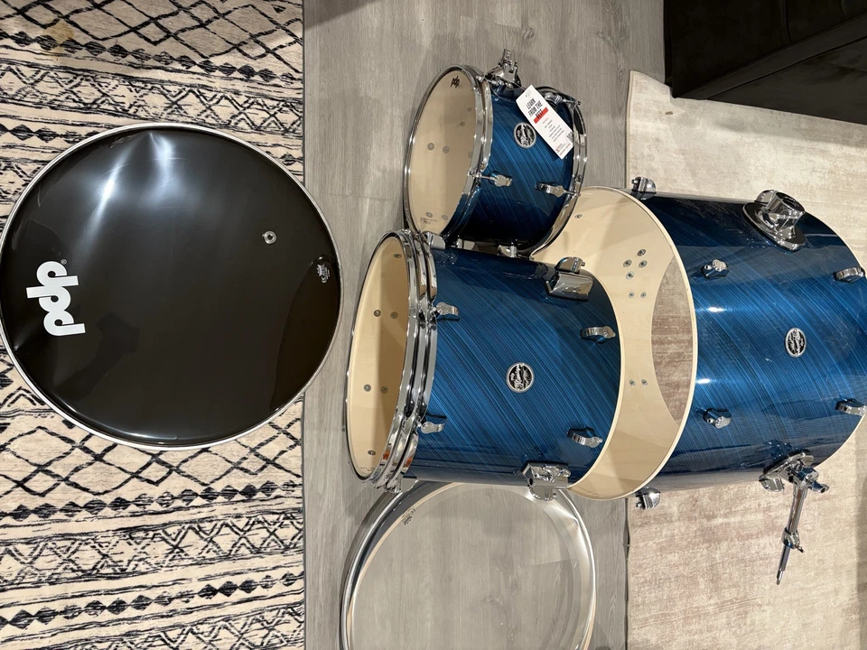 PDP by DW Mainstage   Drum  set  - Image 3 of 4