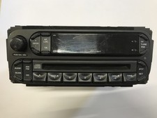 CHRYSLER DODGE JEEP AUTORADIO RADIO AM FM CD GEBRAUCHT 05091610AD !!!