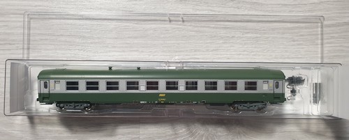 Roco 74353 Schnellzugwagen 2.Kl. SNCF (51 87 20-80 621-6) | Zustand: Gebraucht