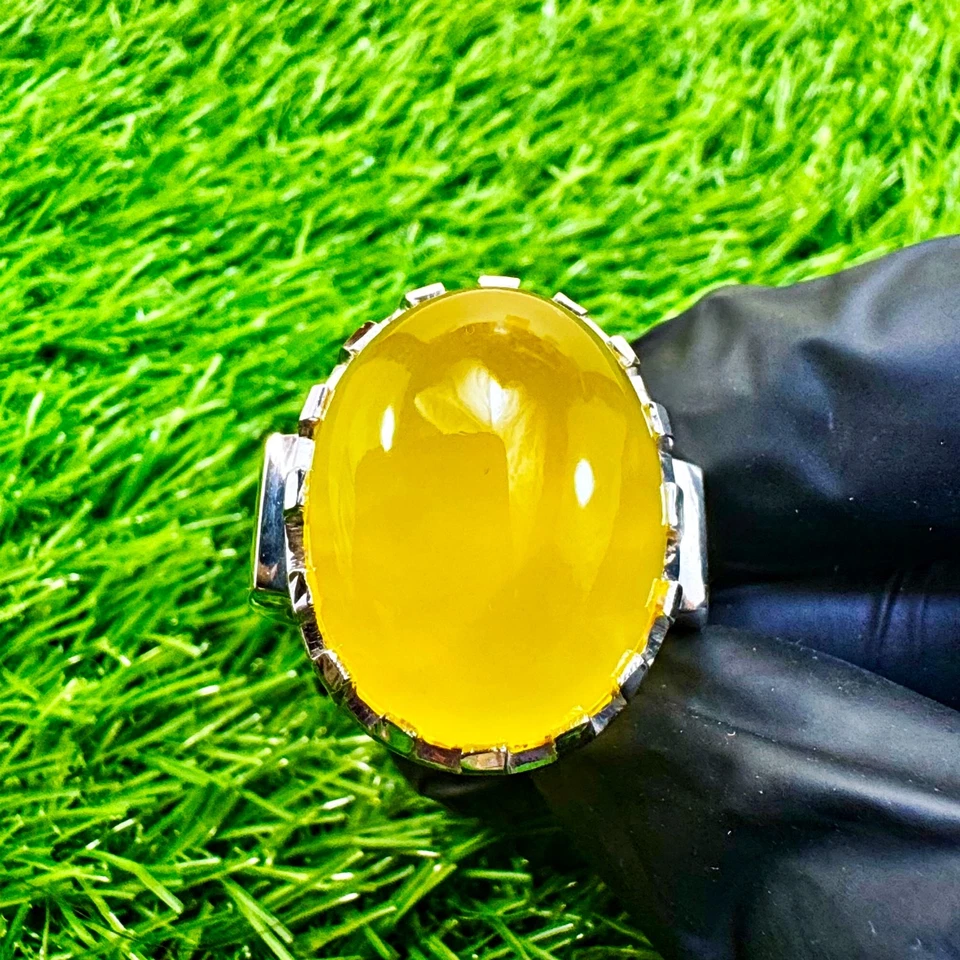 Anillo Aqeeq amarillo yemení grande natural para hombre anillo de ágata Hakik hecho a mano Foto 4 de 4