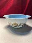 Vintage Pyrex Golden Grapes #441 Delphite Blue Cinderella Bowl 1.5 Pint