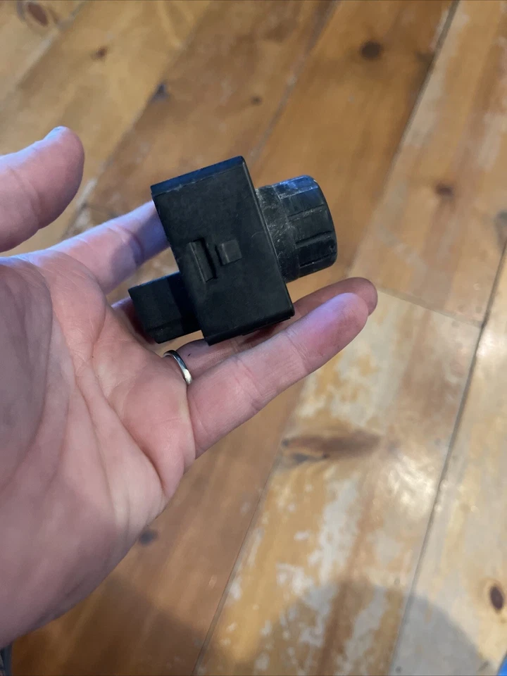 🏁 Interruptor de caja de transferencia ESV 2015-2020 Cadillac Escalade 84254253 OEM Foto 4 de 4