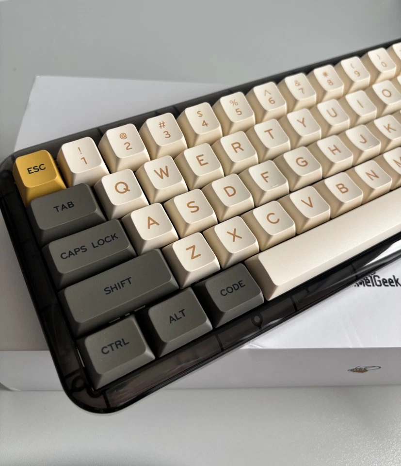 MelGeek Mojo60 Ember Bluetooth Wireless Mechanical Keyboard 60% RGB Tastatur - Bild 2 von 4