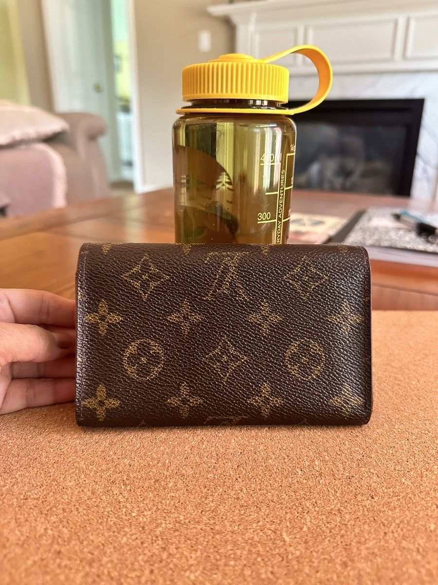 Louis Vuitton Monogram Porte-Monnaie Tresor Wallet, Code-CA0938