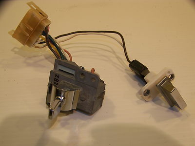 1967 1968 Chrysler 3 Speed Wiper Switch Washer Button 2820908 New Yorker 300 68