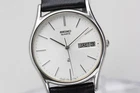 Vtg 1980 Near MINT SEIKO Quartz 7123-7090 Day/Date Kanji 32mm Men's Watch JAPAN