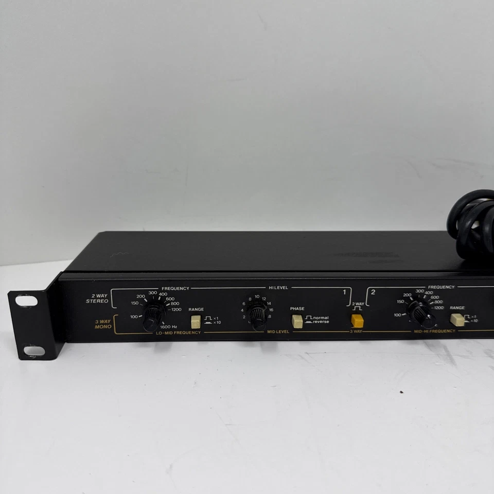 Electro-Voice EVT EV-18 Tapco Electronic Crossover - Image 2 of 4